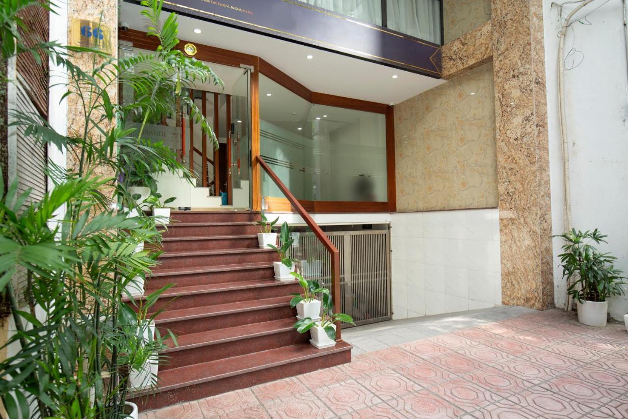 Sumitomo10 Apartment - Lane 12 Dao Tan Street Hanoj Exteriér fotografie