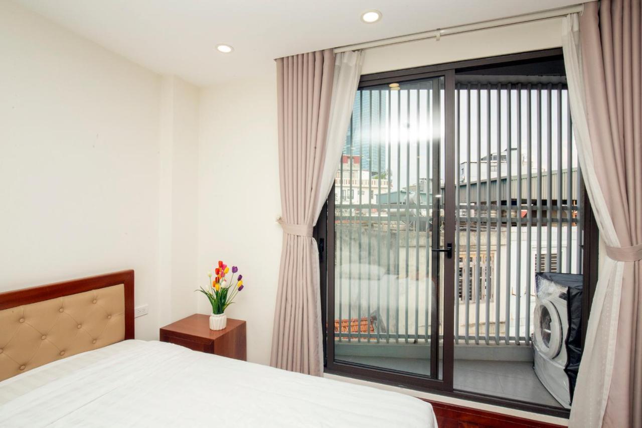 Sumitomo10 Apartment - Lane 12 Dao Tan Street Hanoj Exteriér fotografie